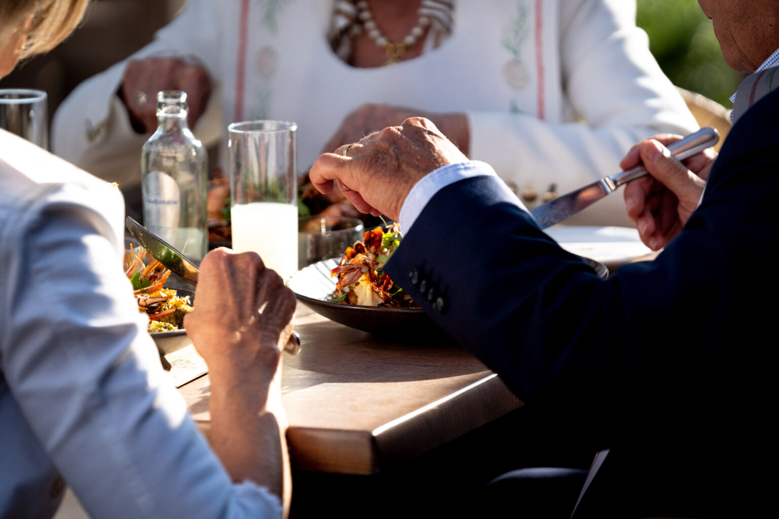 De roste muis, palingrestaurant, streekgerechten, menu, drijdijk 2, Waterland-Oudeman, Peter Haegeman, Sint-Laureins, natuurbeleving, natuurgebieden, tea-room, vakantiewoning de Heilige Rita, Bentille, Eeklo, restaurants Eeklo, restaurants Meetjesland, Meetjesland, toerisme, fietstochten, vakantiehuis, vakantiegroeten, op vakantie in het Meetjesland, Groeten uit de Polders, poldergebied, de polderstreek, Sluis, Waterlandkerje, Assende, Sint-Margriete, Reynaert De Vos, Elmare, ‘Als de vos de passie preekt boer let op uw ganzen’ van Chris Ferket, priorij Benedictijnen, 14 de eeuw, Epos van Reynaert de Vos, Reynaert de Vos als pelgrim op bezoek in Elmare, krekengebied, kiekendieven, palinggerechten, palinghuizen, houtlanders, luxe-vakantiewoning, toeristische trekpleister, Sint-jan, kerkje van Sint-Jan-de-Doper, turfstekers, wilde ganzen, wielertoerisme, maisdoolhof, bezienswaardigheden, fotografie Désiré Naessens, op restaurant gaan, roste muis doolhof, polderzicht, de roste muis openingstijden, openingsuren, reserveren, https://derostemuis.be, https://deheiligerita.be